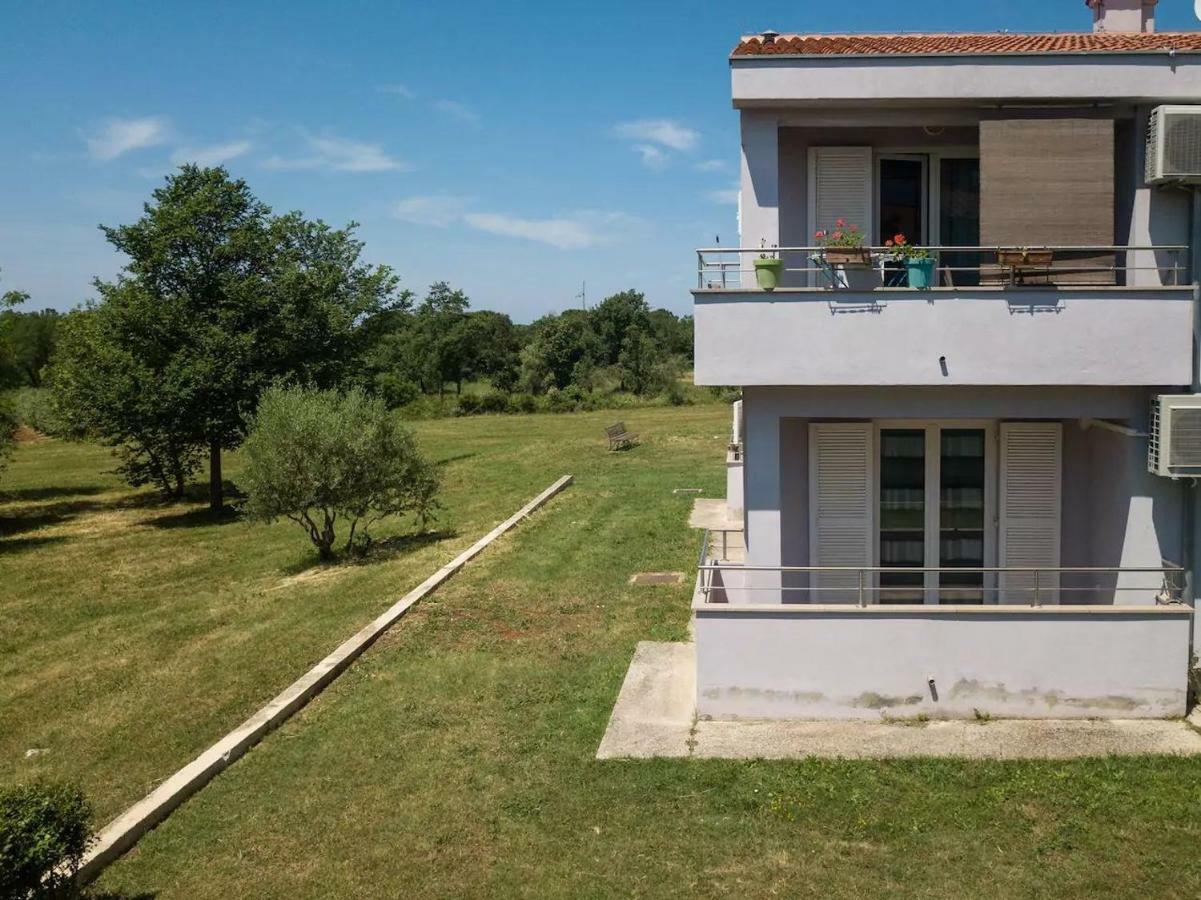 Apartment Vitalia 2+2 Poreč Exterior foto